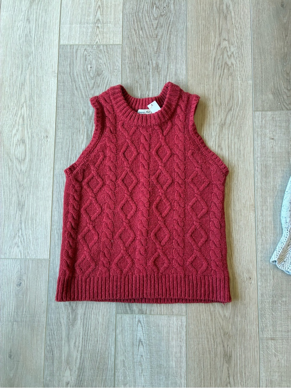 Samansa Mos2 Japan Red Cable-Knit Sleeveless Sweater Vest wool cottage size Med